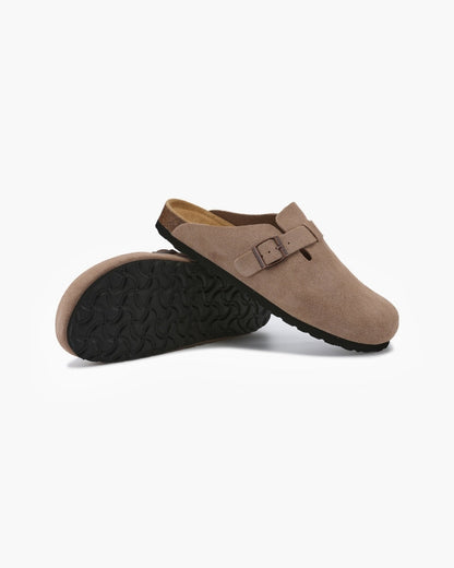 Aura d’Or Suede Clogs – Tijdloze Elegantie in Elke Stap