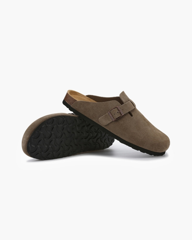 Aura d’Or Suede Clogs – Tijdloze Elegantie in Elke Stap